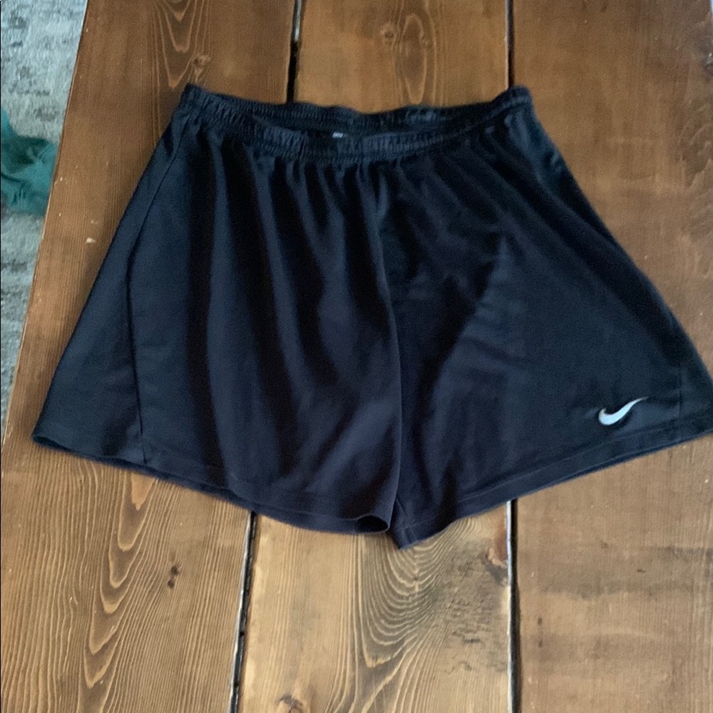Nike Black Athletic Shorts with Breathable Fabric